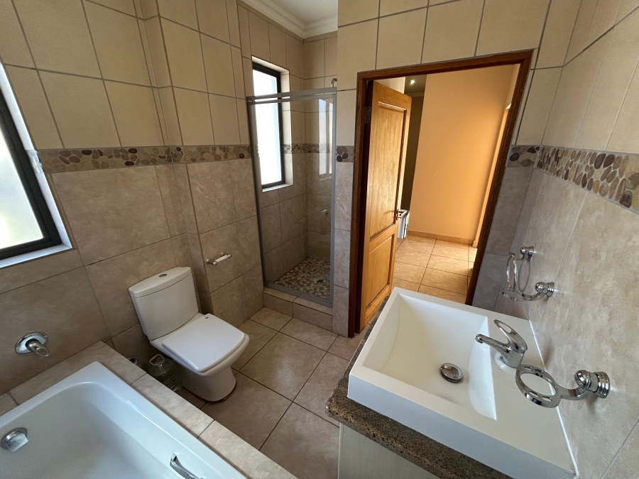 2 Bedroom Property for Sale in Xanadu Eco Park North West